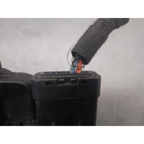 Cerradura Puerta Delantera Derecha para Nissan Qashqai (J10)