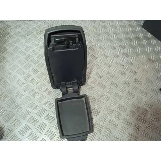 Apoyabrazos Central para Toyota Auris