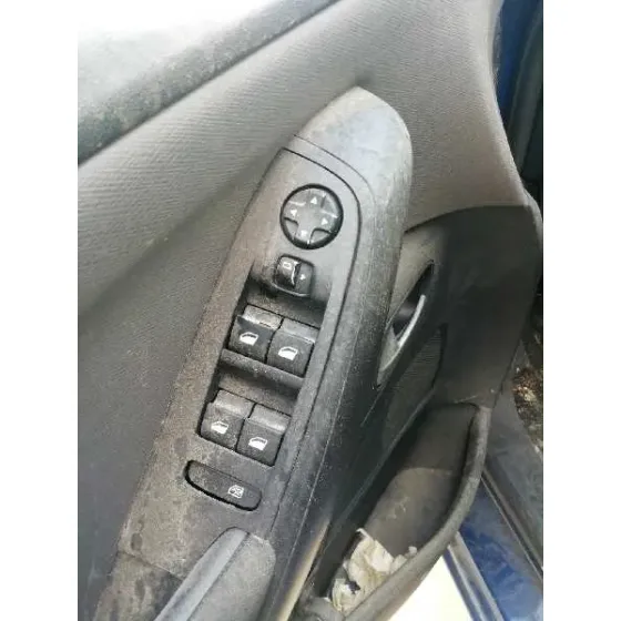 Mando Elevalunas Delantero Izquierdo para Citroën C4 Picasso