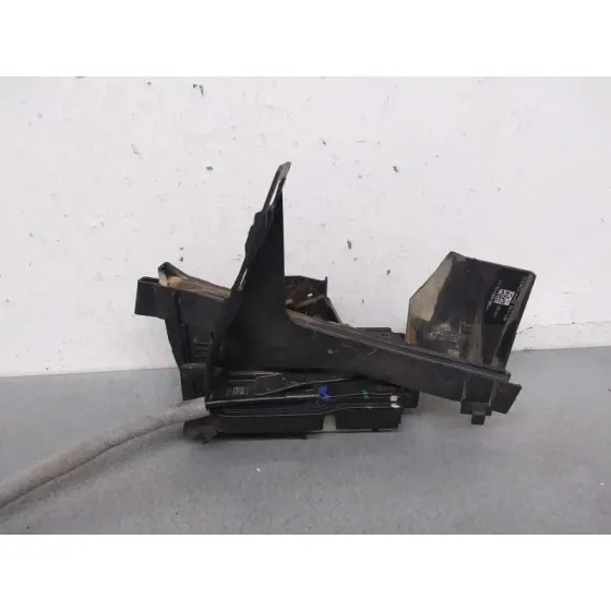 Cerradura Puerta Trasera Derecha para Ford Fiesta (Ce1)