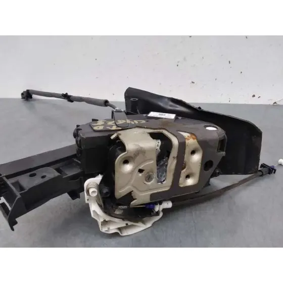 Cerradura Puerta Trasera Derecha para Ford Focus Lim.