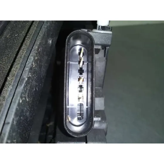 Cerradura Puerta Trasera Derecha para Ford Focus Lim.