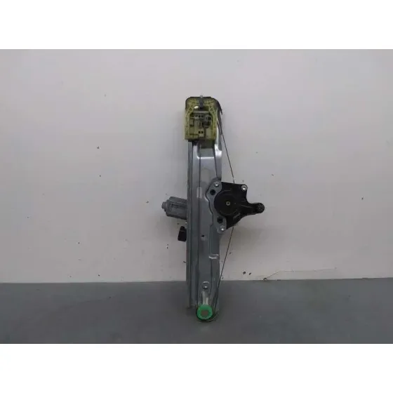 Elevalunas Trasero Derecho para Ford Focus Lim.