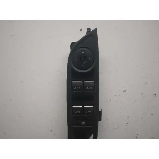 Mando Elevalunas Delantero Izquierdo para Ford Focus Lim.