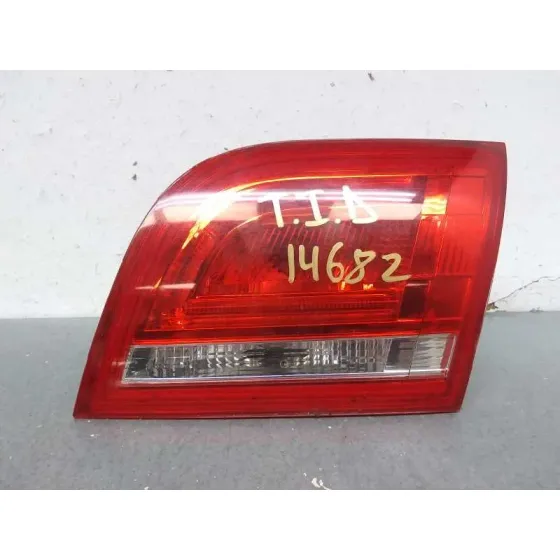 Piloto Trasero Derecho Interior para Audi A3 Sportback (8P)