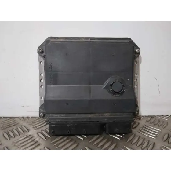 Centralita Motor Uce para Toyota Auris