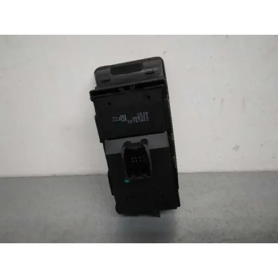 Mando Elevalunas Delantero Izquierdo para Opel Insignia Berlina
