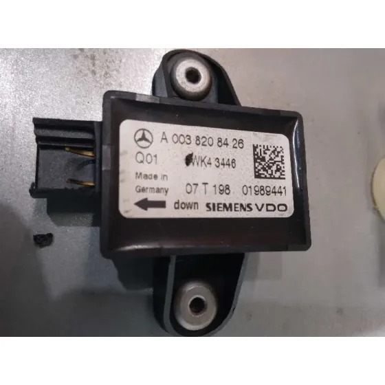 Elevalunas Delantero Derecho para Mercedes-Benz Clase M (W164)