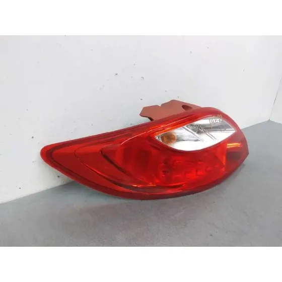 Piloto Trasero Izquierdo para Mazda 2 Lim. (De)
