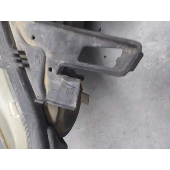Faro Izquierdo para Peugeot 1007