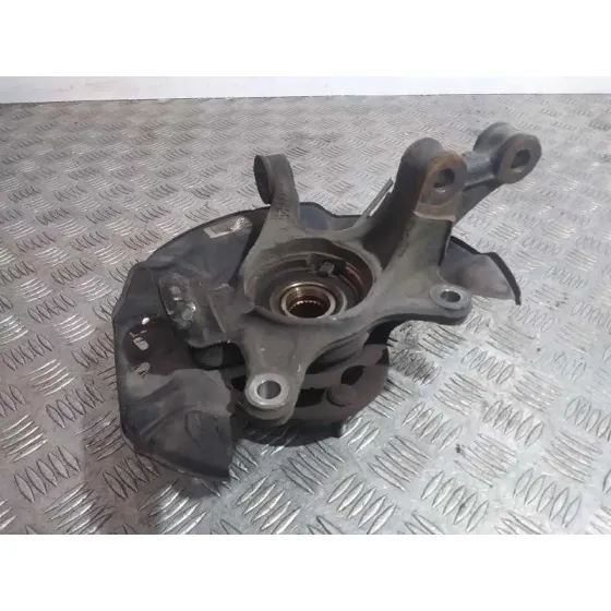 Mangueta Delantera Izquierda para Toyota Yaris