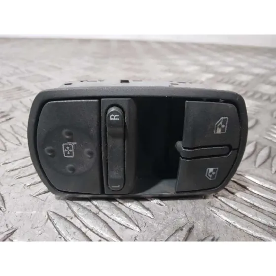 Mando Elevalunas Delantero Izquierdo para Opel Corsa D