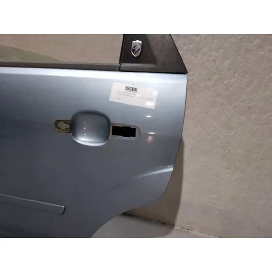 Puerta Trasera Izquierda para Ford Focus Berlina (Cap)