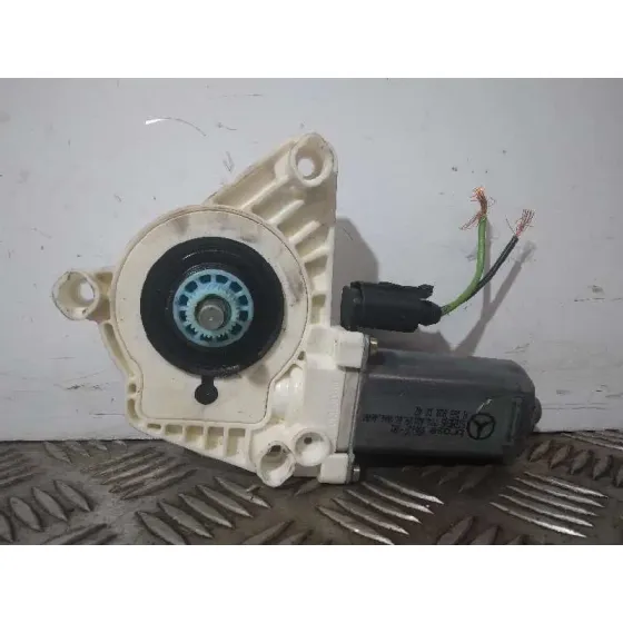 Motor Elevalunas Delantero Derecho para Mercedes-Benz Clase A (W169)