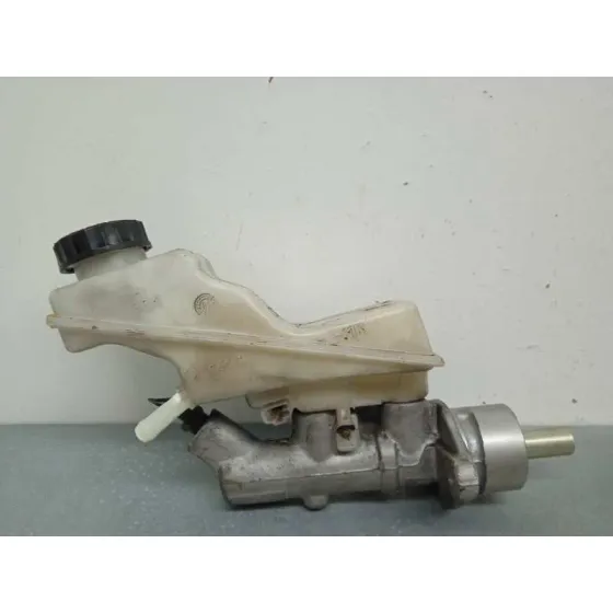 Bomba Freno para Toyota Avensis Berlina (T25)