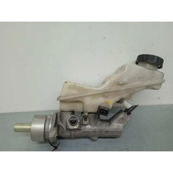 Bomba Freno para Toyota Avensis Berlina (T25)