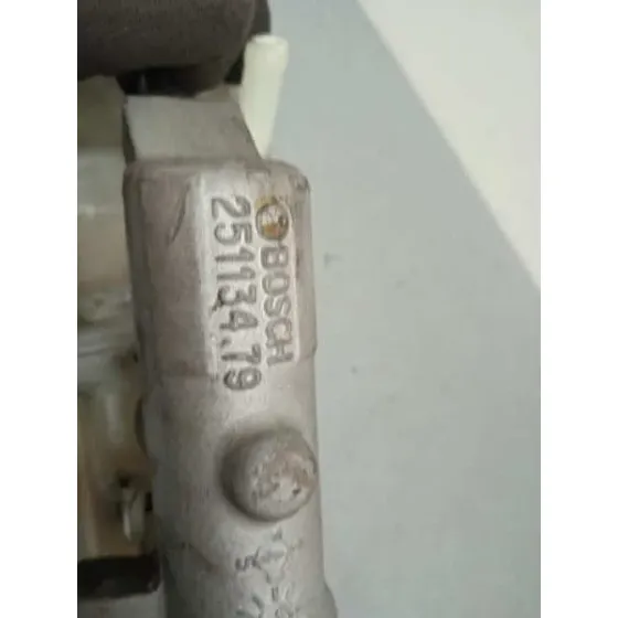 Bomba Freno para Toyota Avensis Berlina (T25)