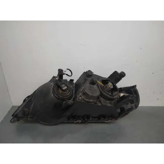Faro Derecho para Bmw X5 (E53)