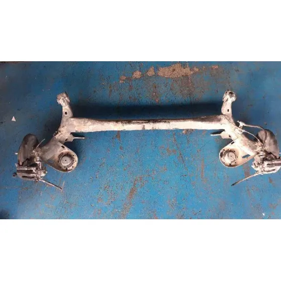 Puente Trasero para Kia Rio (Yb)