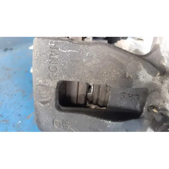Puente Trasero para Kia Rio (Yb)