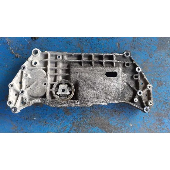 Puente Delantero para Volkswagen Golf Plus (5M1)