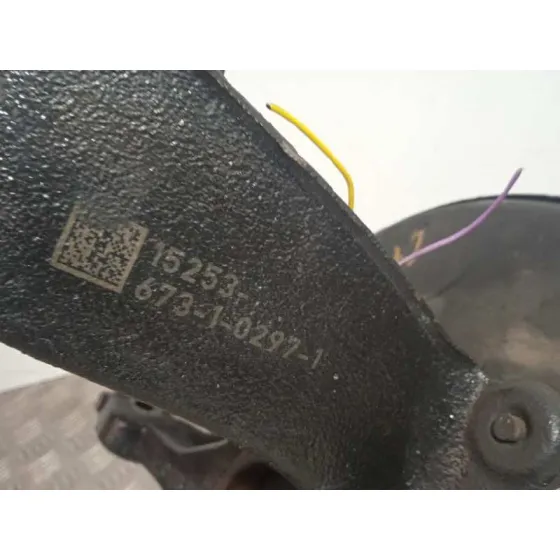 Mangueta Delantera Izquierda para Ford Focus Lim.