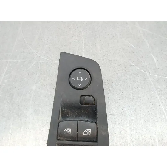 Mando Elevalunas Delantero Izquierdo para Bmw Serie 1 Lim. (F40)