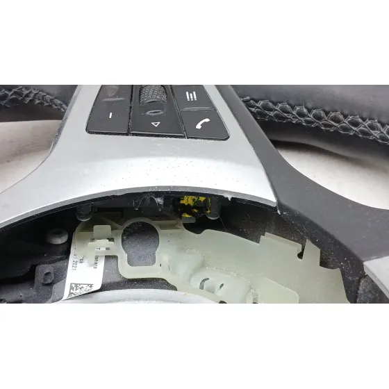 Volante para Bmw Serie 1 Lim. (F40)