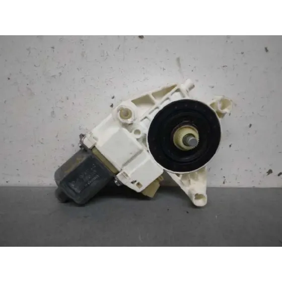 Motor Elevalunas Trasero Derecho para Mercedes-Benz Clase C (W204) Berlina