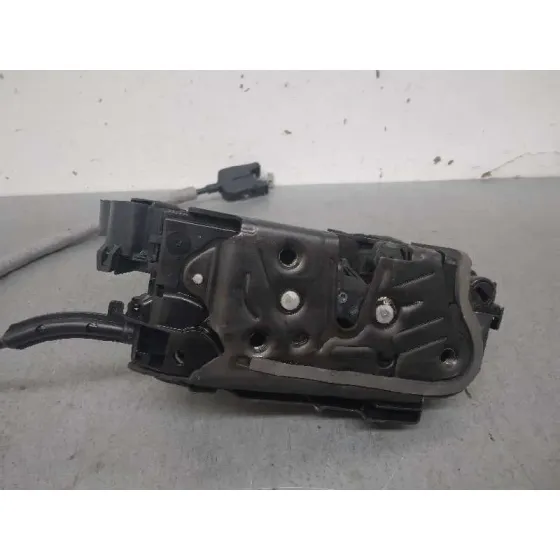 Cerradura Puerta Delantera Derecha para Seat Arona
