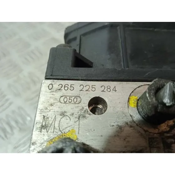 Abs para Toyota Corolla Verso (R1)