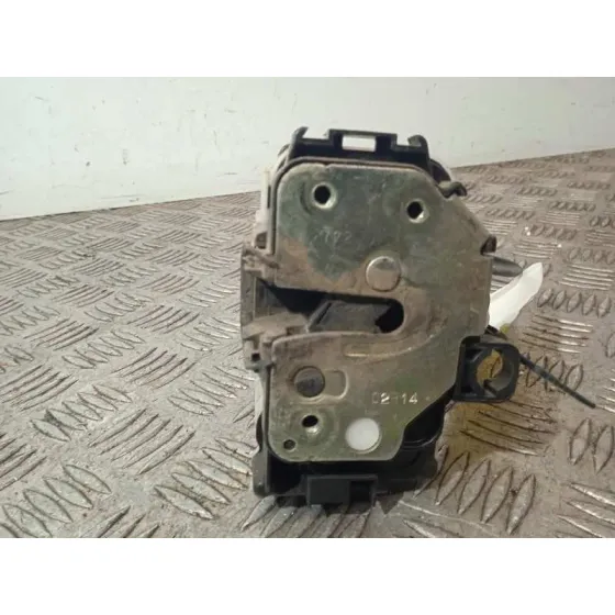 Cerradura Puerta Delantera Derecha para Fiat Nuova 500 (150)