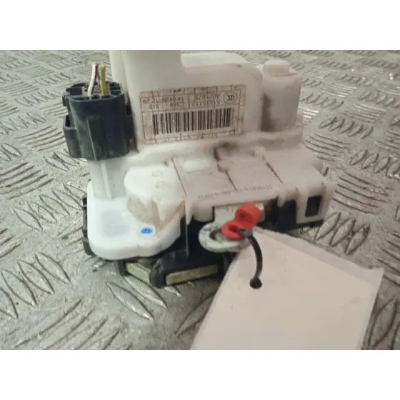 Cerradura Puerta Delantera Derecha para Fiat Nuova 500 (150)