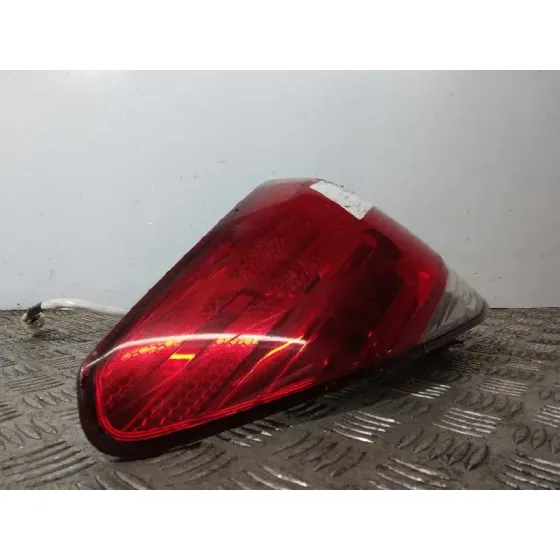 Piloto Trasero Izquierdo para Subaru Legacy Kombi/Outback B14