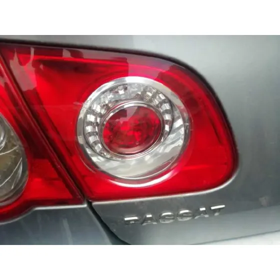 Piloto Trasero Izquierdo Interior para Volkswagen Passat Berlina (3C2)