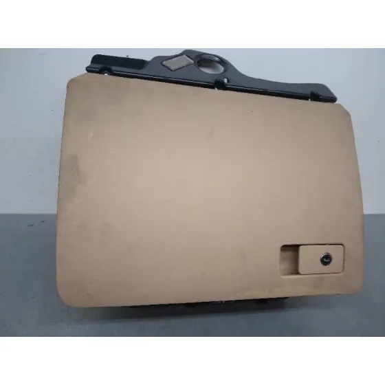 Guantera para Volkswagen Passat Berlina (3C2)