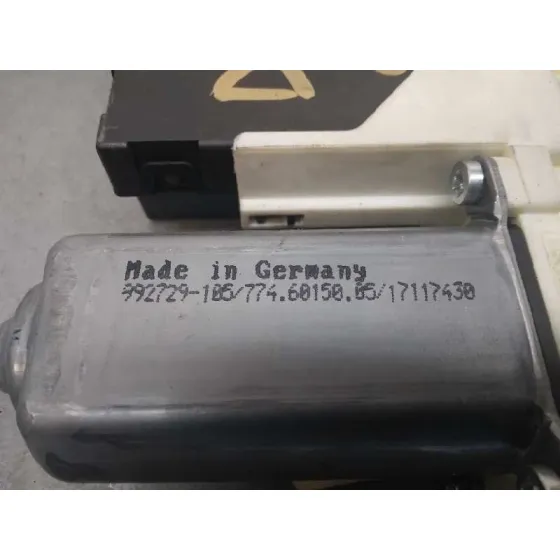 Motor Elevalunas Delantero Derecho para Volkswagen Passat Berlina (3C2)