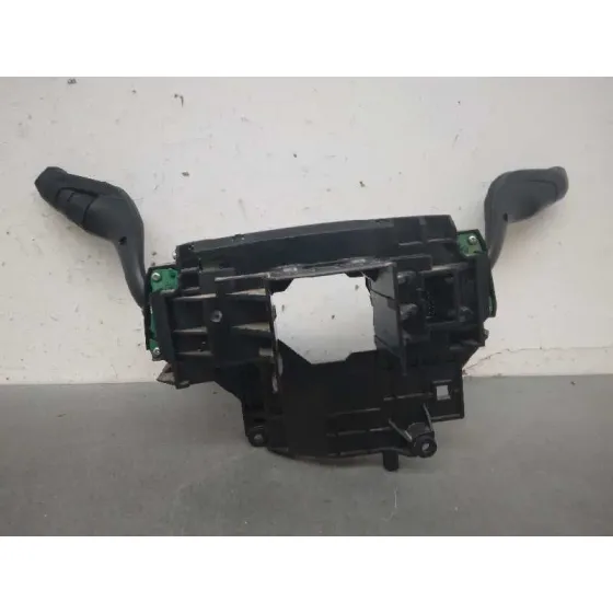 Mando Multifuncion para Ford Focus Lim. (Cb8)
