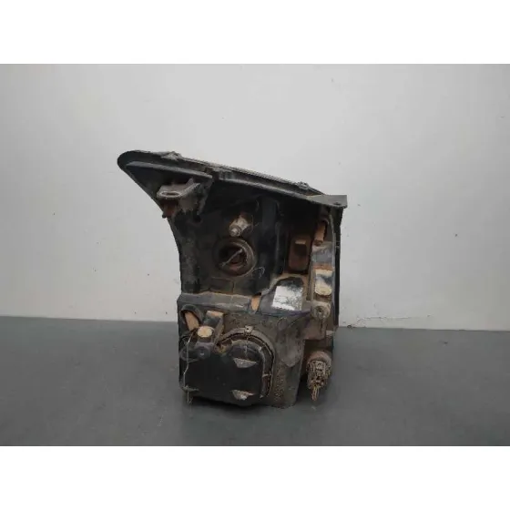 Faro Izquierdo para Ford Transit Caja Cerrada '06
