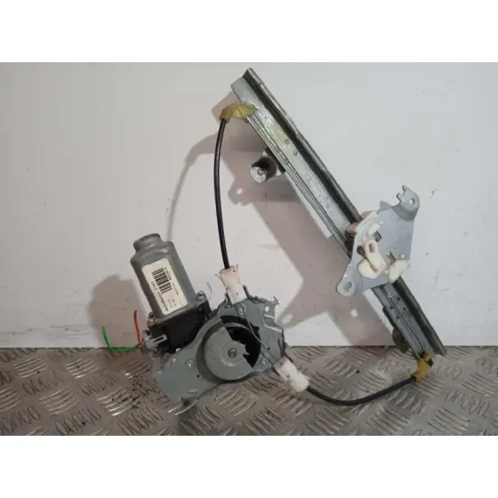 Elevalunas Trasero Izquierdo para Nissan Qashqai (J10)