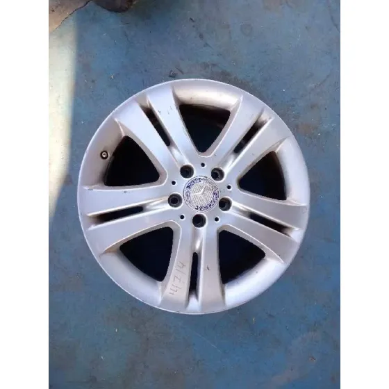 Llanta para Mercedes-Benz Clase R (W251)