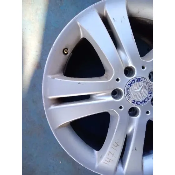 Llanta para Mercedes-Benz Clase R (W251)