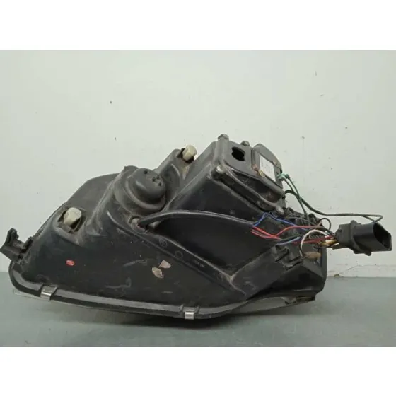 Faro Derecho para Audi A3 (8P)