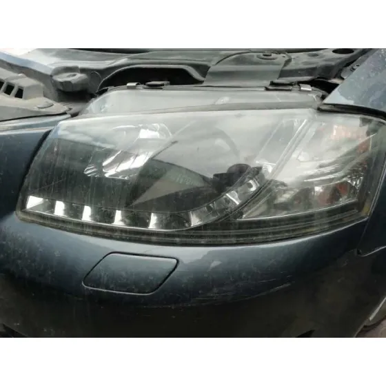 Faro Izquierdo para Audi A3 (8P)