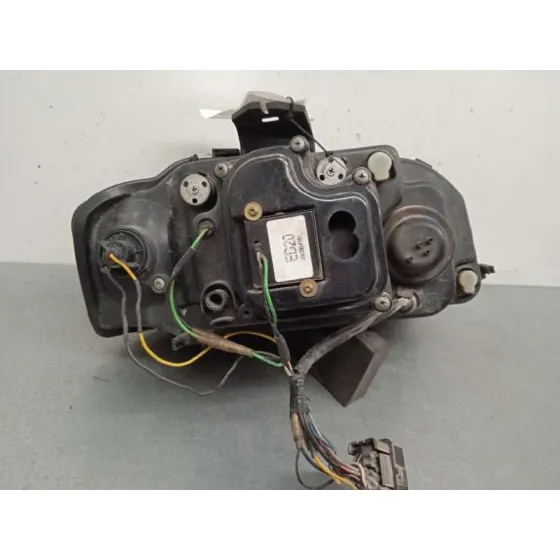 Faro Izquierdo para Audi A3 (8P)
