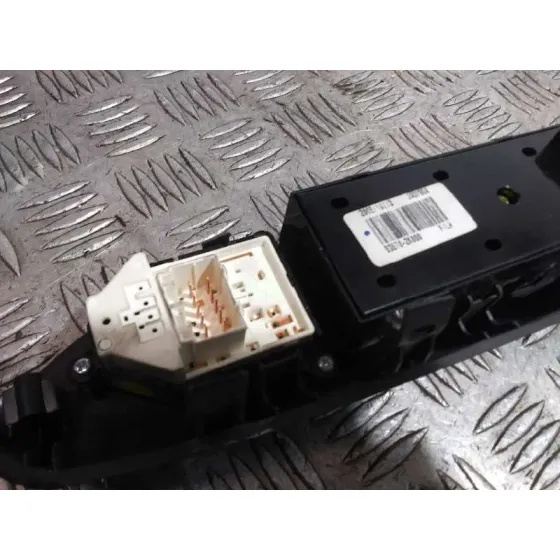 Mando Elevalunas Delantero Izquierdo para Kia Soul