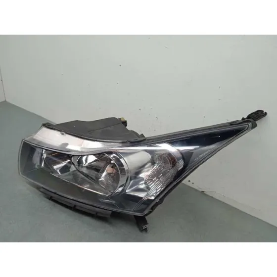 Faro Izquierdo para Chevrolet Cruze Hatchback
