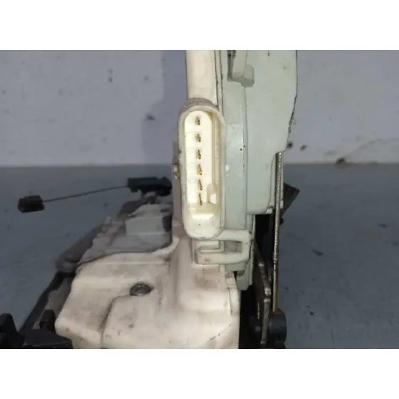 Cerradura Puerta Trasera Derecha para Seat Altea Xl (5P5)