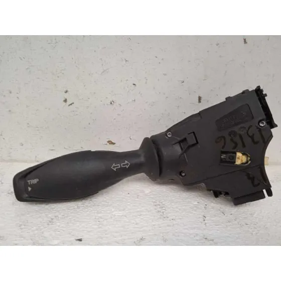 Mando Intermitentes para Ford Fiesta (Ccn)