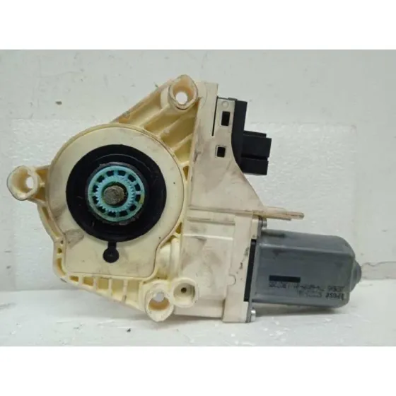 Motor Elevalunas Delantero Derecho para Audi A6 Berlina (4F2)